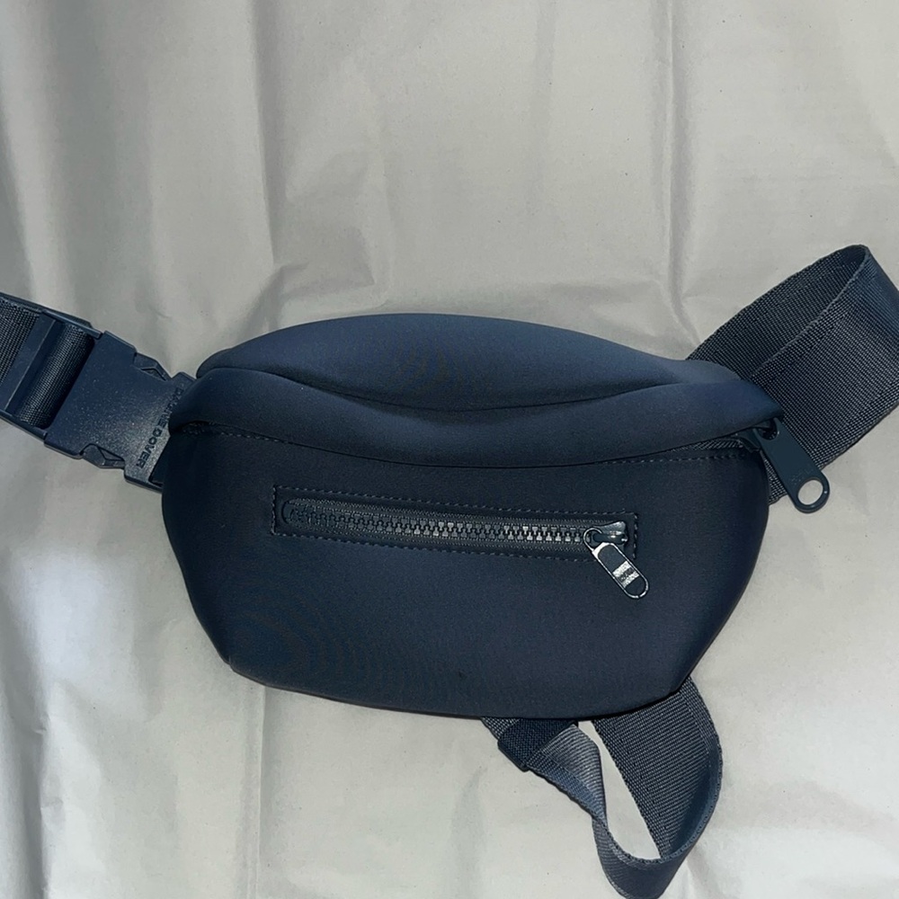 Dagne Dover cross body pack